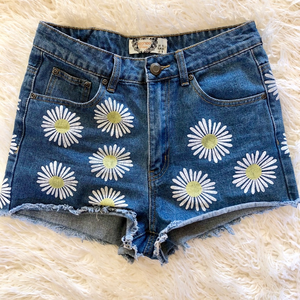 Boohoo daisy denim shorts